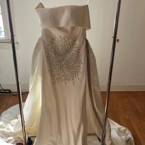 Luxurious Cream Wedding Gown with Intricate Beading